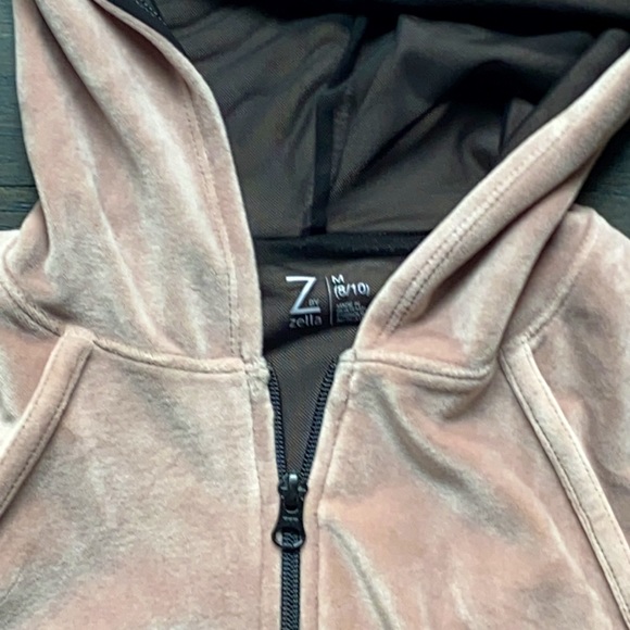 Zella girls velour cropped hoodie size medium - Picture 2 of 2